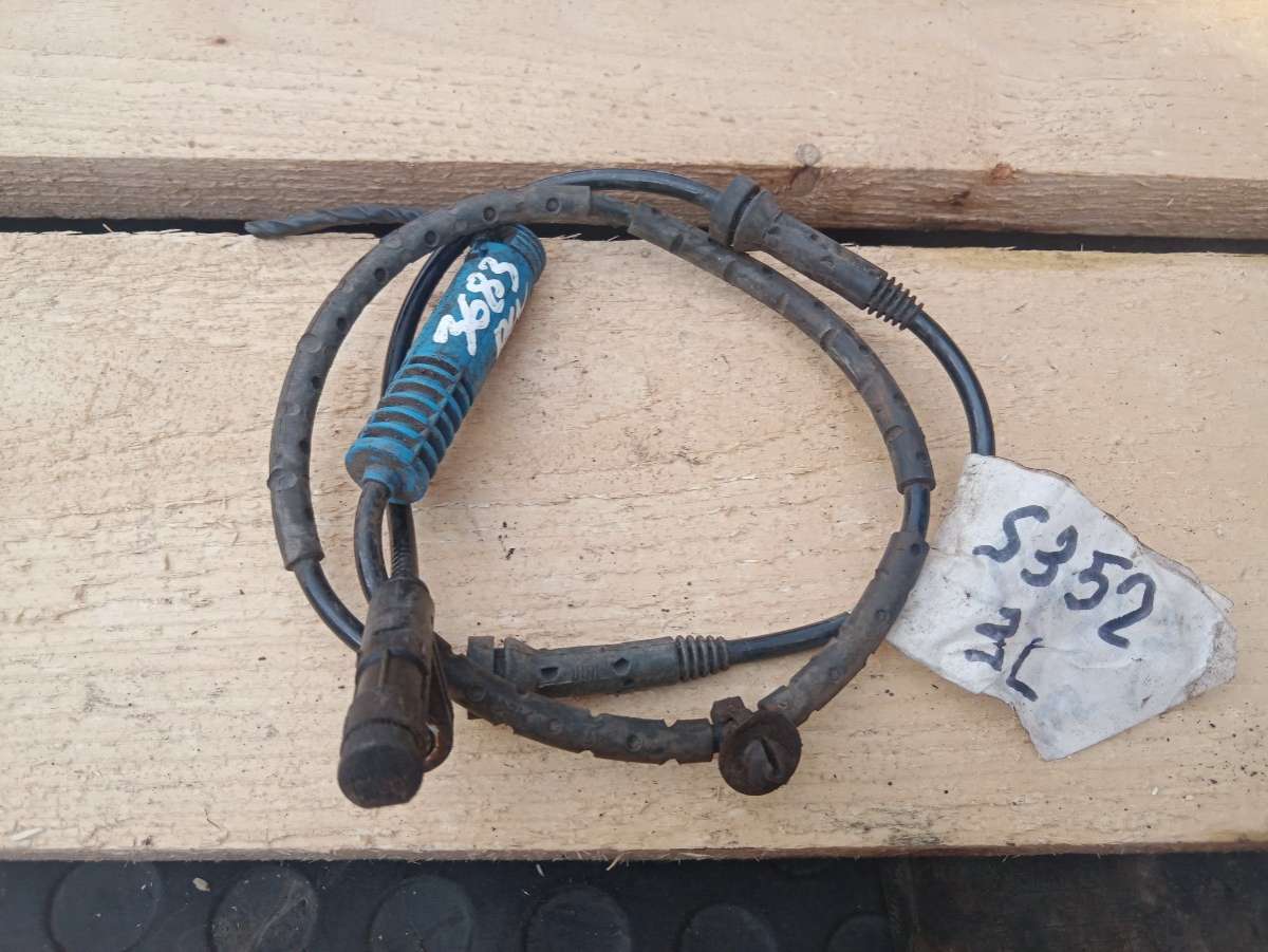 Датчик ABS задний
