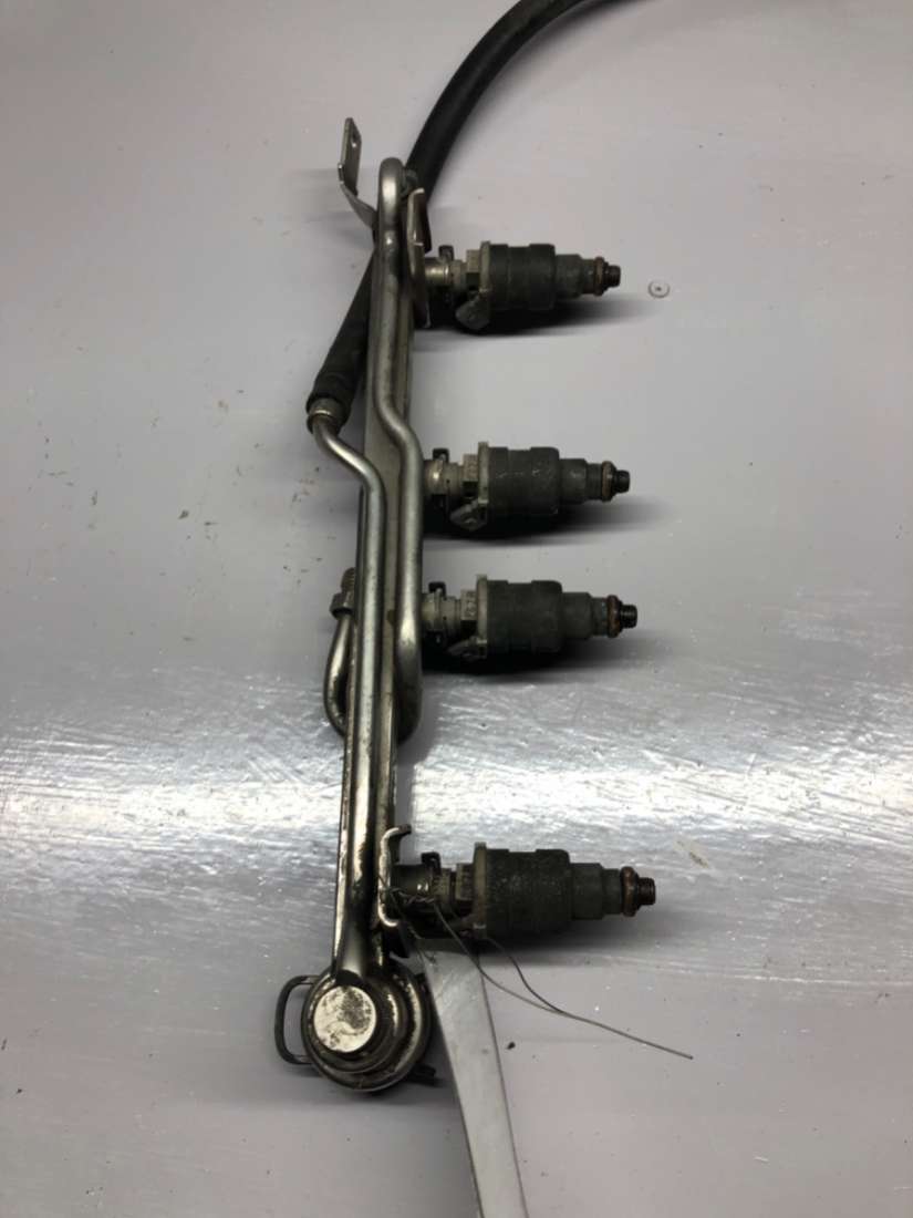 Регулятор давления топлива для Ауди A4 B5 (S4,RS4), купить БУ