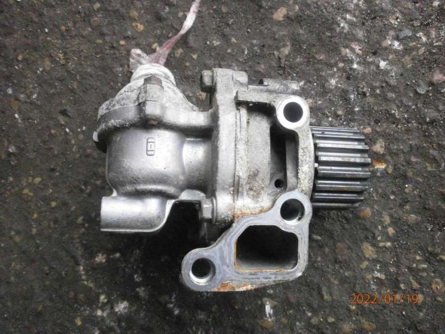Помпа к Mazda 626, 1999, купить | 36205052. Фото #1
