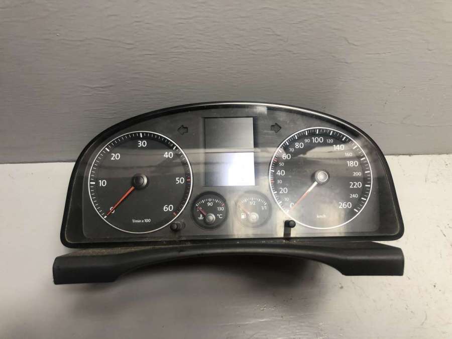 Приборная панель volkswagen